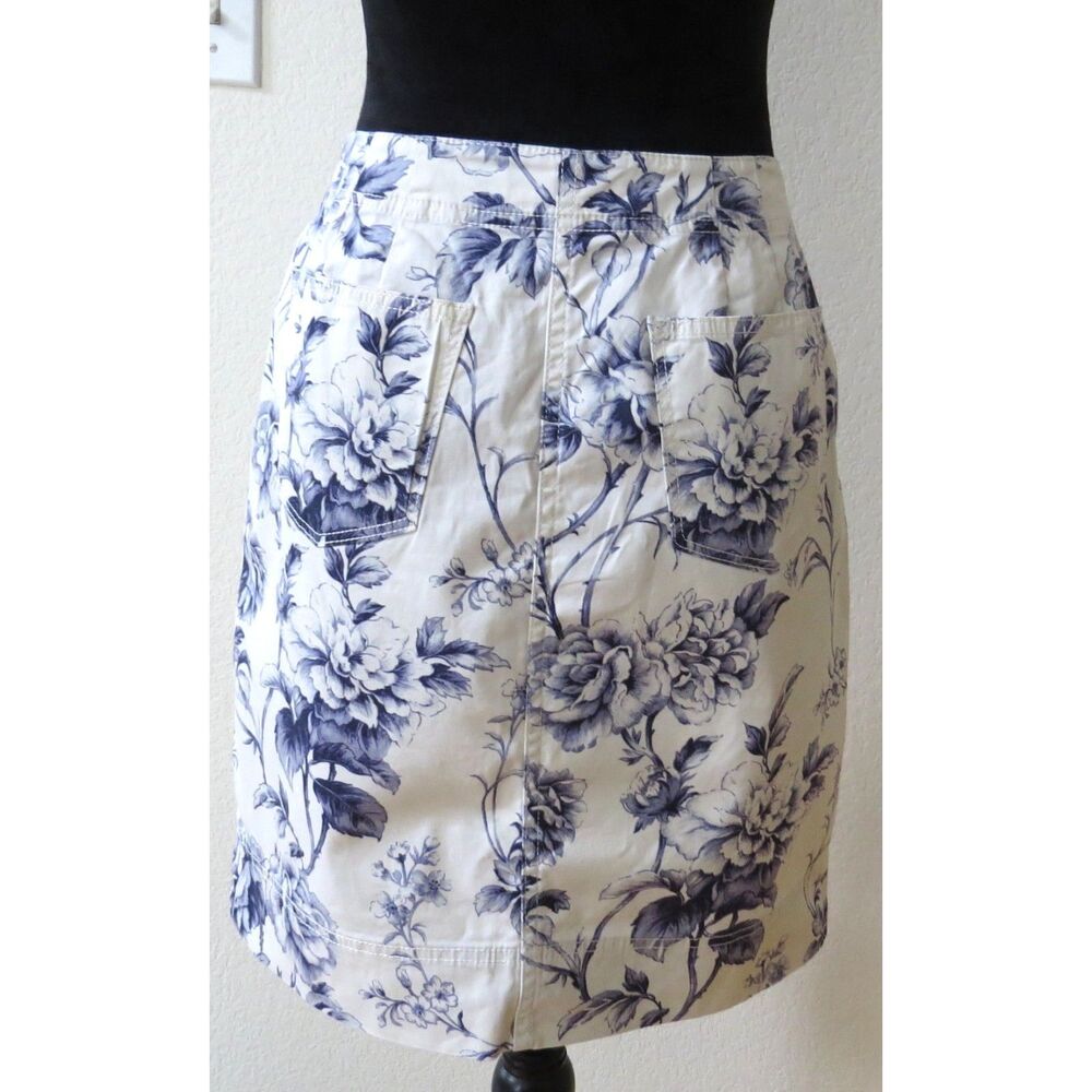 Talbots Damask Print A-Line Skirt Cotton Blend blue/white  6P EUC - Picture 2 of 8